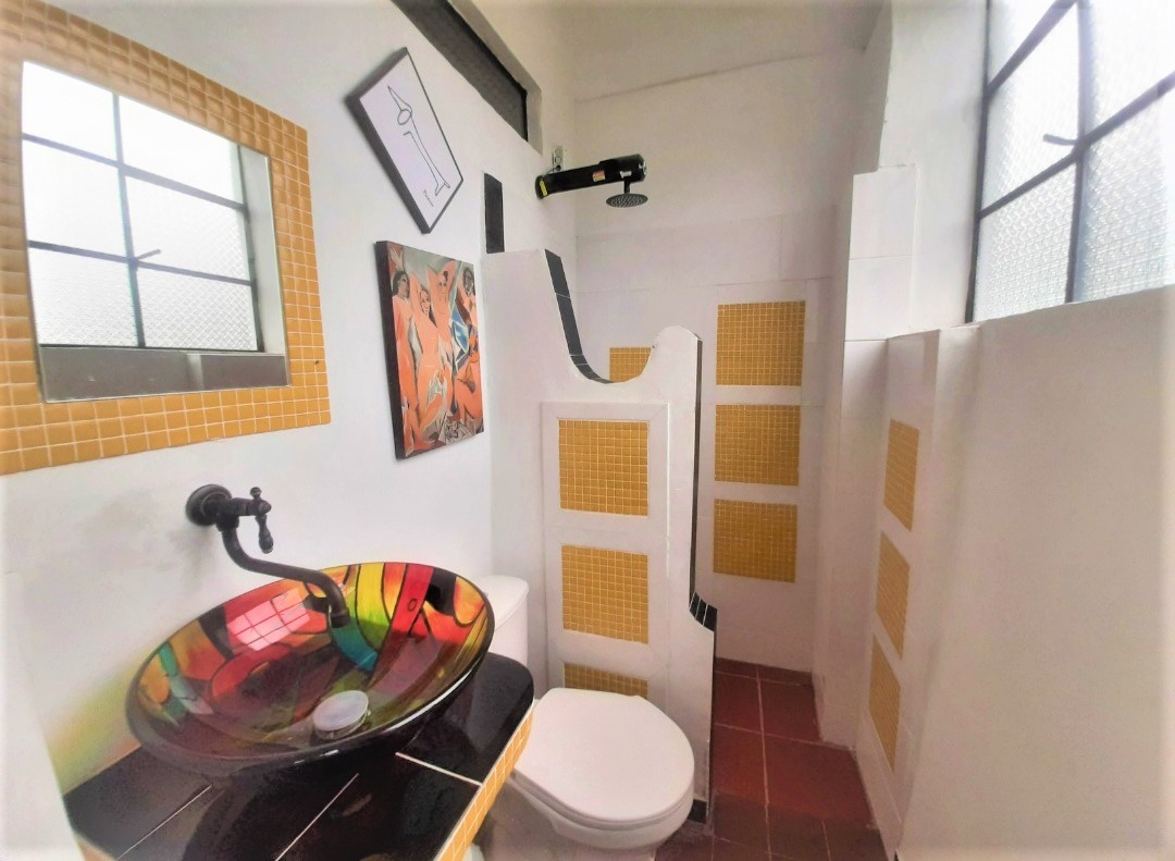 13. Baño España (2)